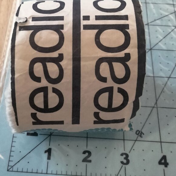 ReadiCut Yarn Roll White Latch Hook rug Pure New Wool England - Picture 4 of 4